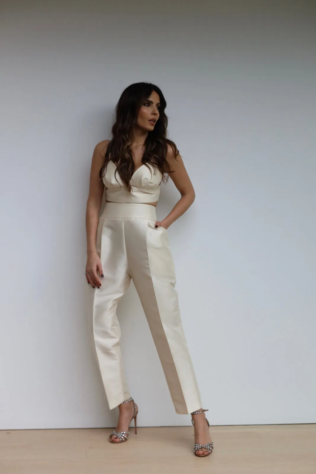 CALÇA PÉROLA ESTRUTURADA
