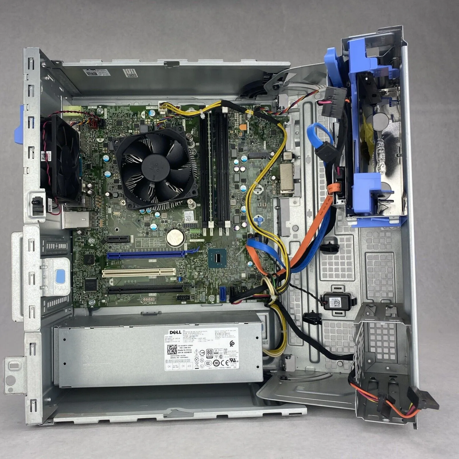 Dell Optiplex 7050 Tower Intel Core i5-7500 3.40GHz 8GB RAM No HDD No OS