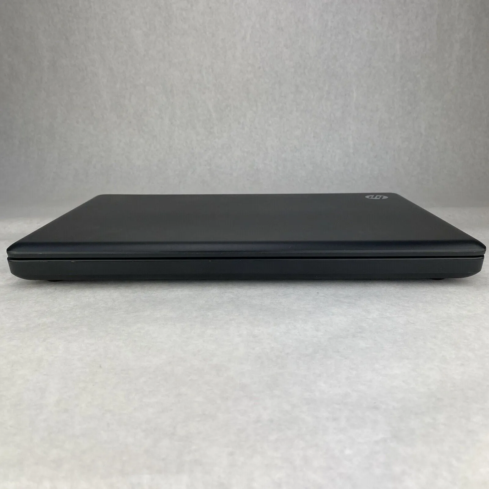 HP G56-141US Notebook 15.6'' Intel Celeron 900 2.20GHz 2GB RAM No AC No HDD OS