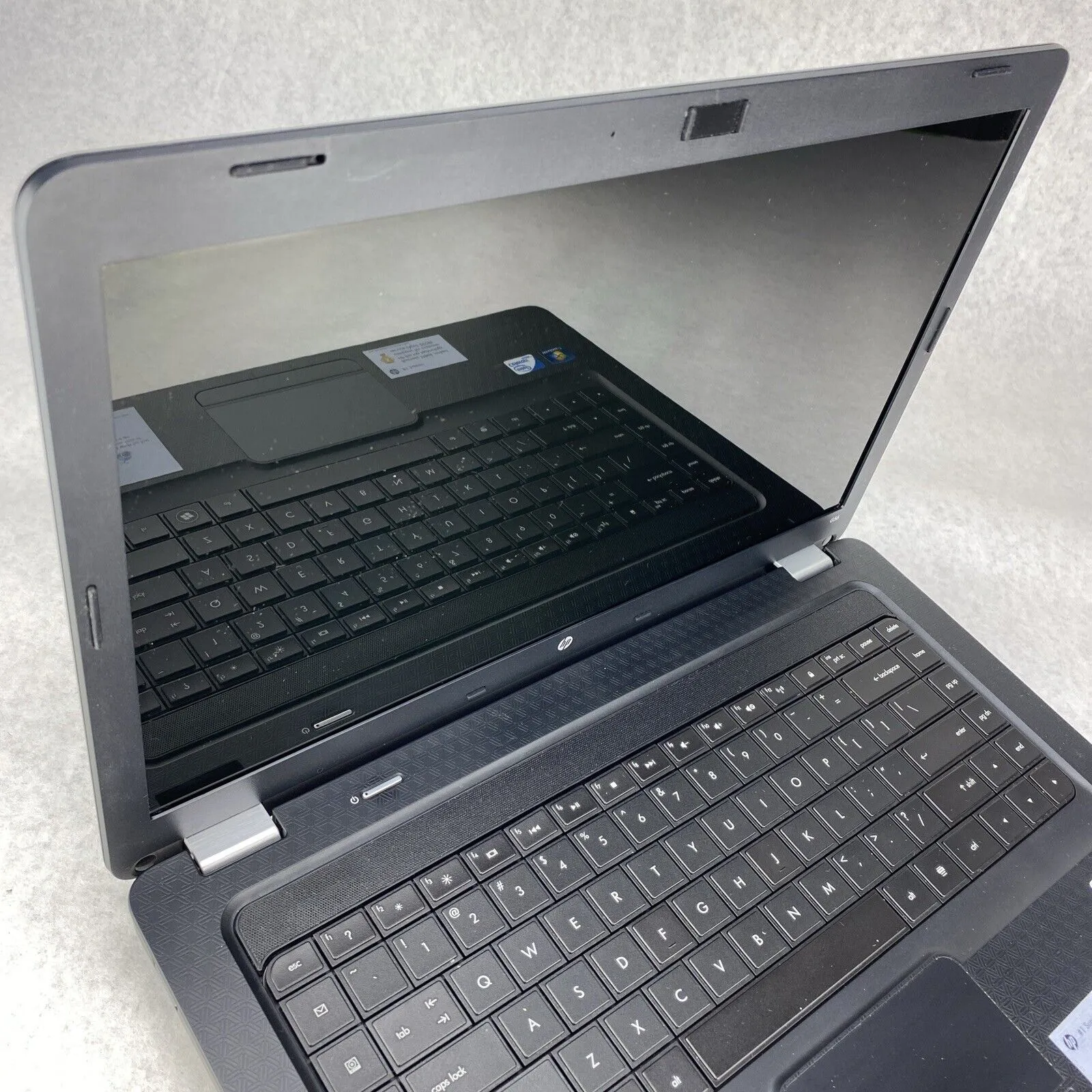 HP G56-141US Notebook 15.6'' Intel Celeron 900 2.20GHz 2GB RAM No AC No HDD OS