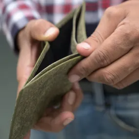 Men Wallet | 2 Cash & 1 Coin Pocket | Coconut Leather | Classy Appeal | Olive
