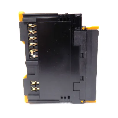 Omron SmartSlice GRT1-ID4 24 VDC PNP 4 x digital input Expansion Module